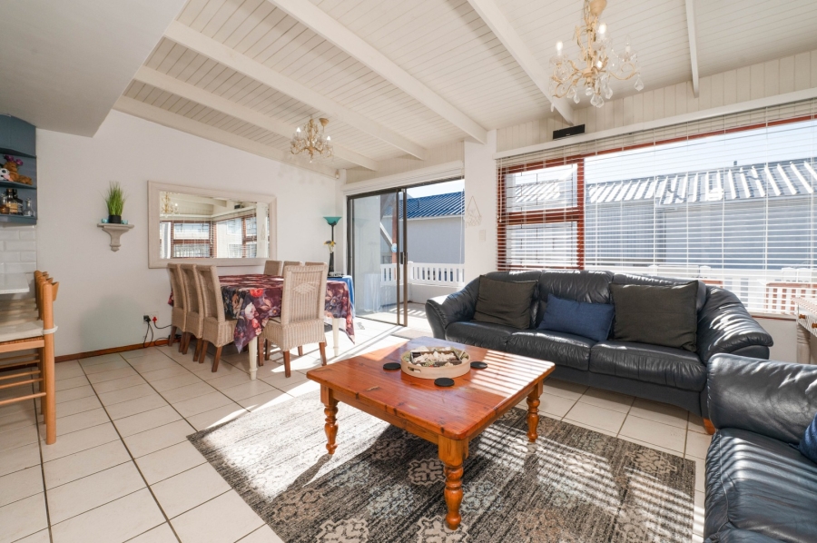 4 Bedroom Property for Sale in Plettenberg Bay Central Western Cape